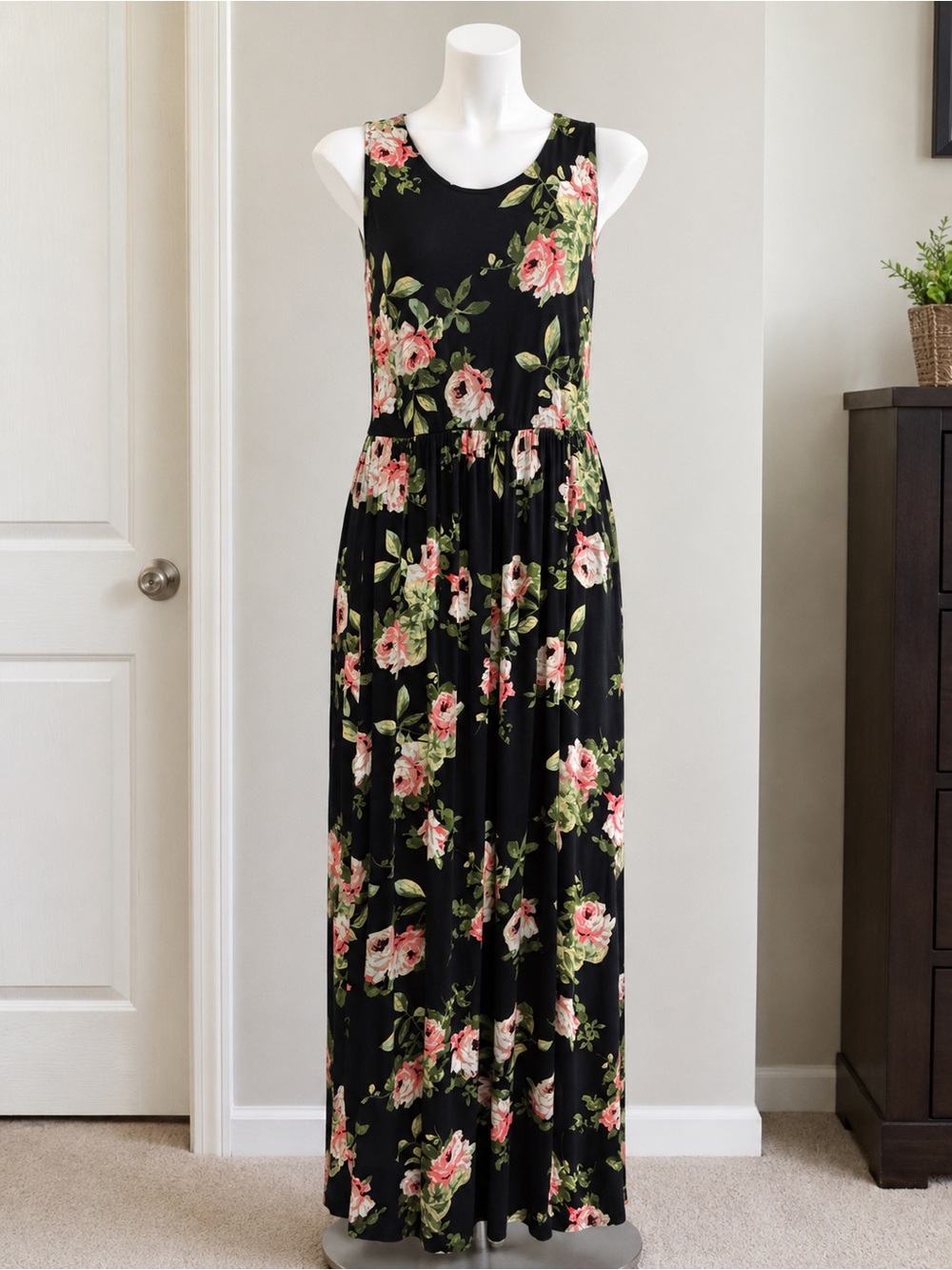 audrey Black Sleeveless Floral Maxi Dress with Pink & Green Roses